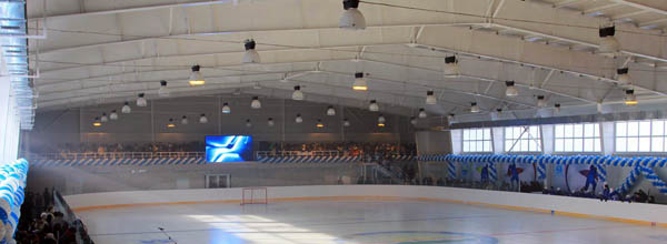 освещение хоккейной площадки